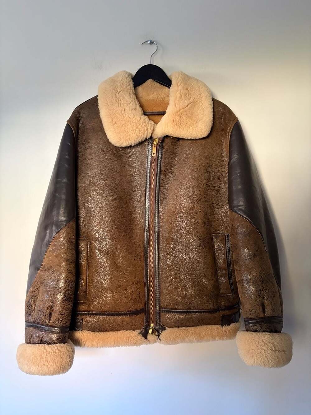 Tilley Sawyer Canada 1980s B-3 Shearling Jacket Size 42